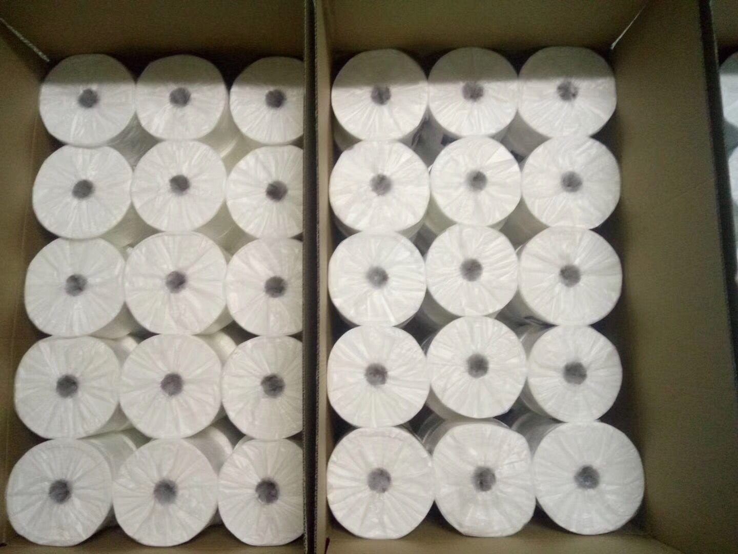 两箱棉柔巾卷.jpg